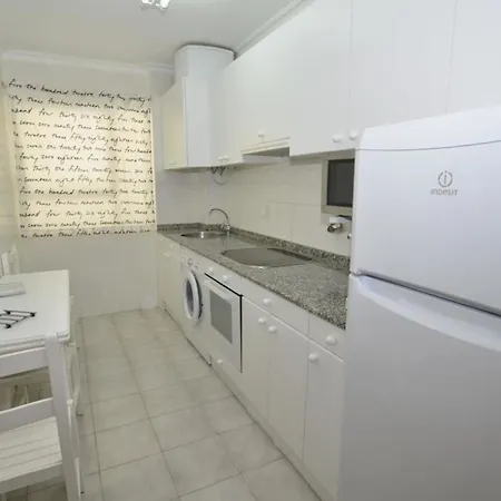 Apartman In Isla, Cantabria 102809 By Mo *